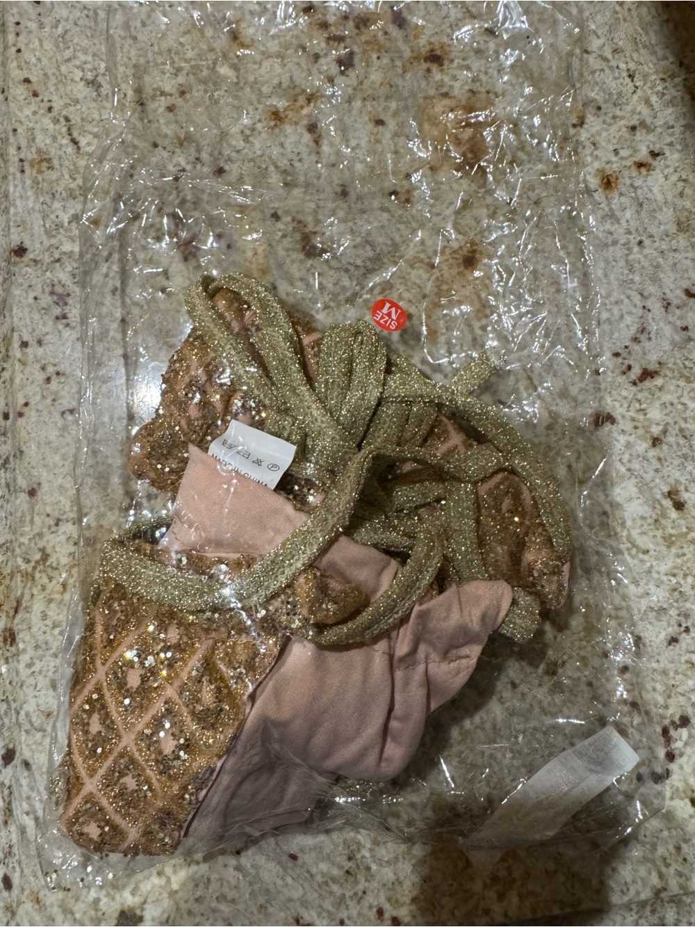 New SHEIN Pink and Gold Glitter Tie Triangle Bikini size M - Picture 5 of 5